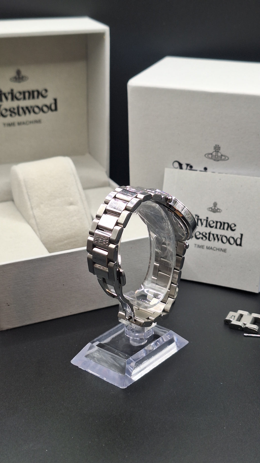 Vivienne Westwood Montagu Ladies Silver Watch With Silver Dial - VV206SLSL