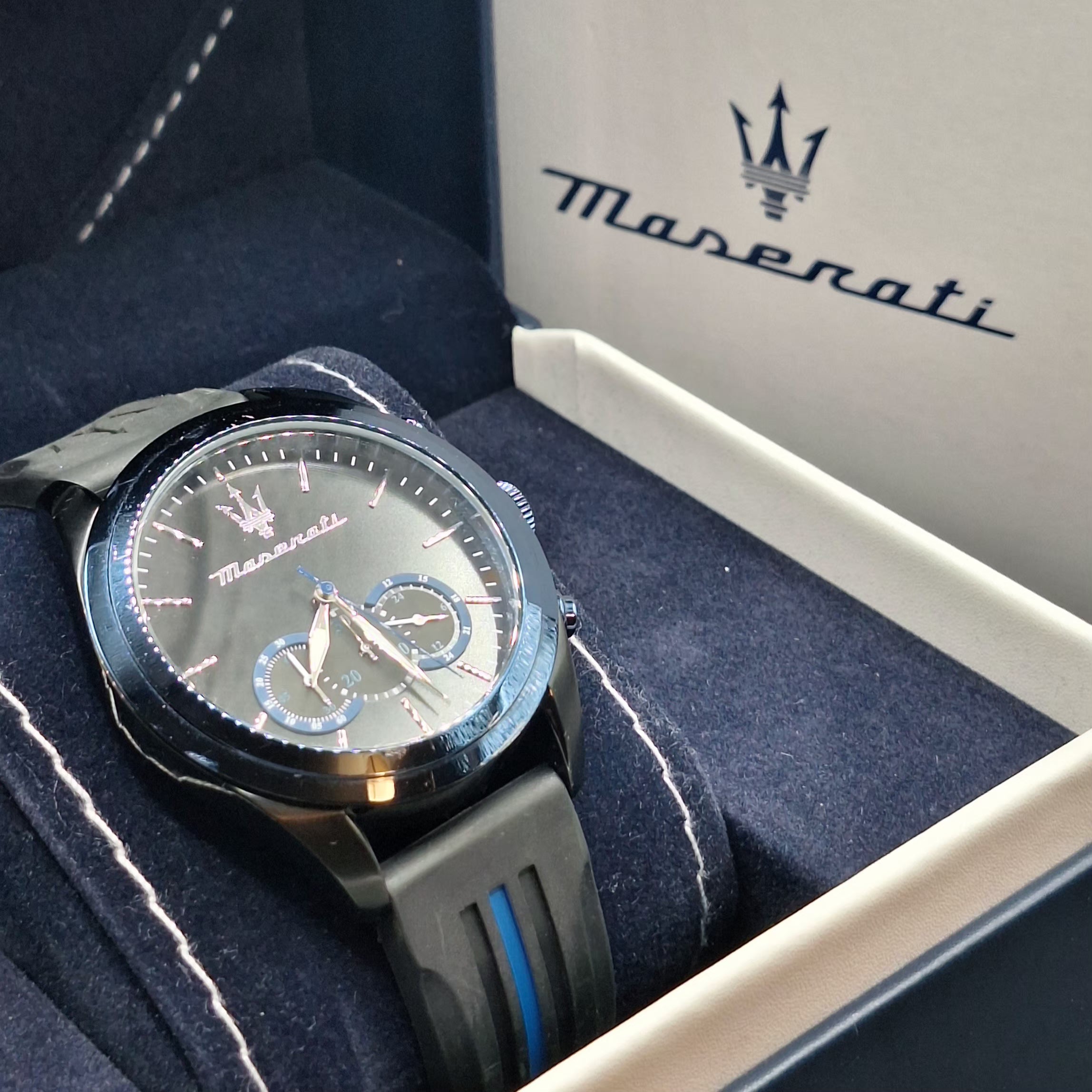 Maserati Traguardo Mens Blue Watch With Black Silicone Strap -  R8871612006
