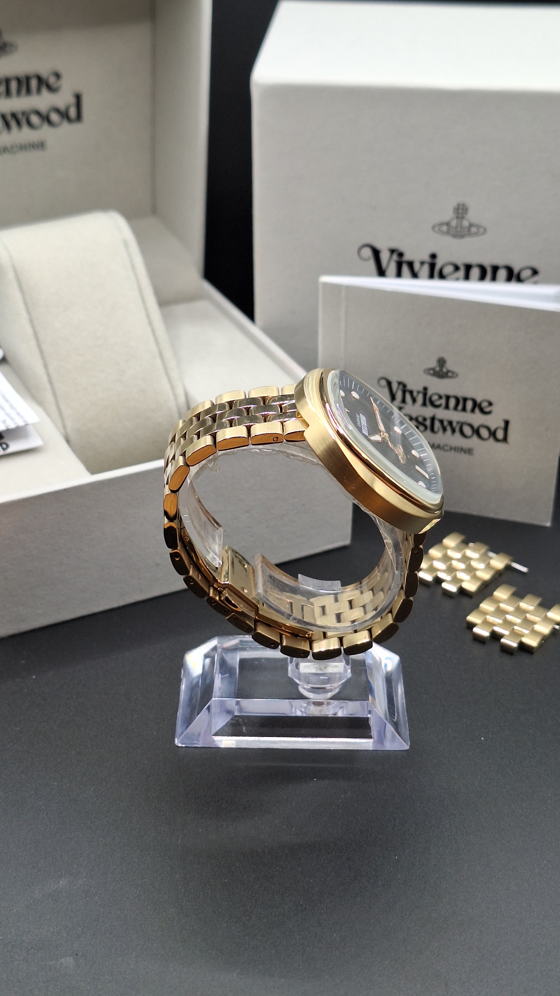 Vivienne Westwood Lexington Mens Gold Watch With Black Dial - VV177GDBK