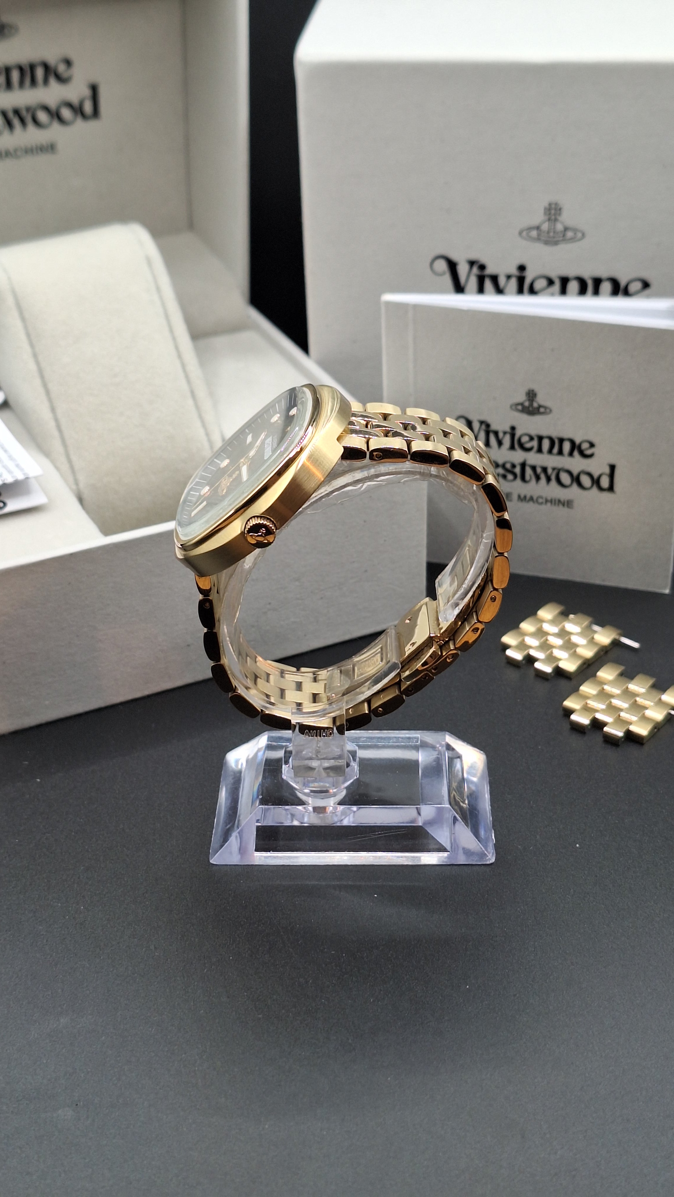 Vivienne Westwood Lexington Mens Gold Watch With Black Dial - VV177GDBK