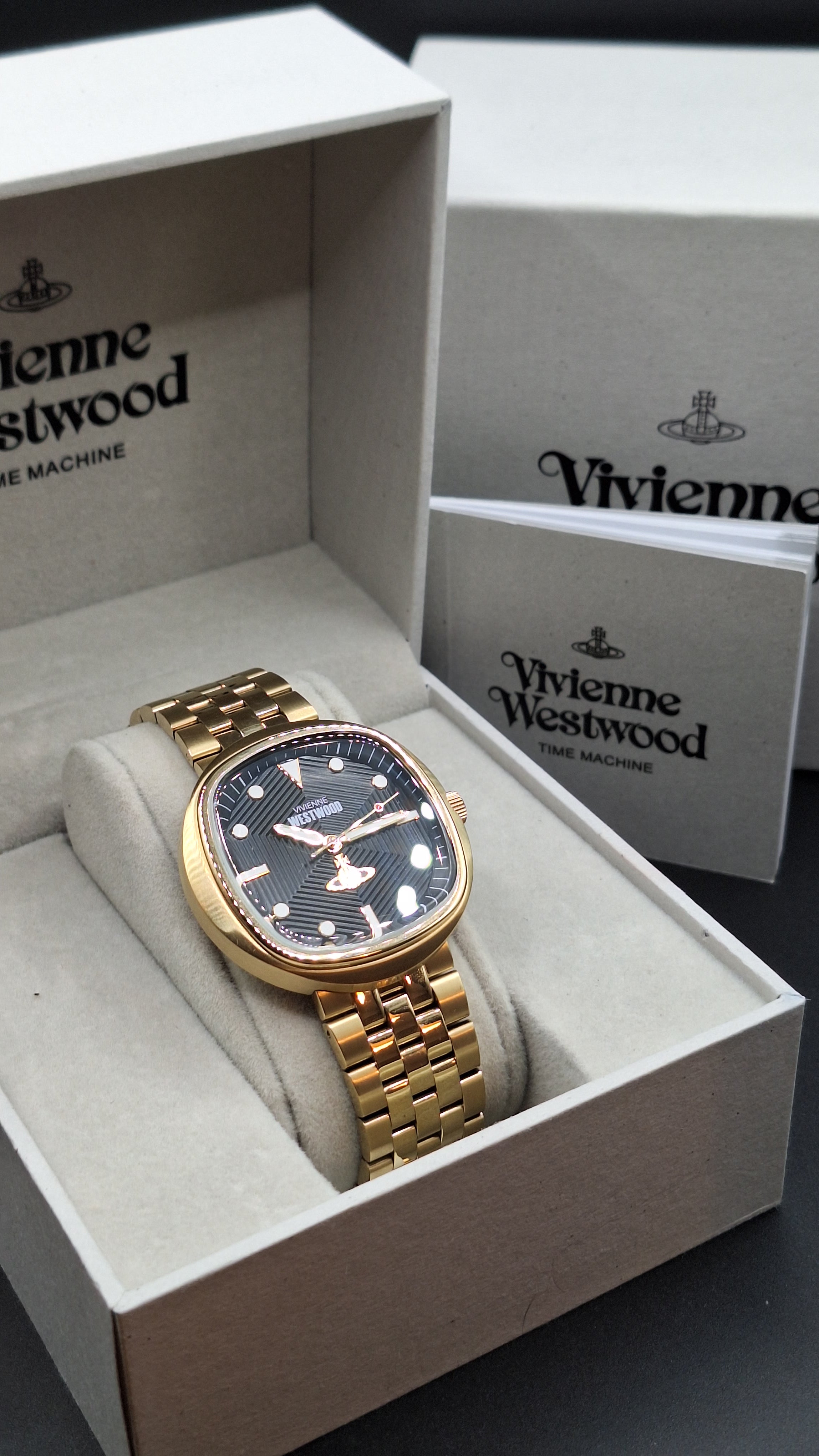 Vivienne Westwood Lexington Mens Gold Watch With Black Dial - VV177GDBK