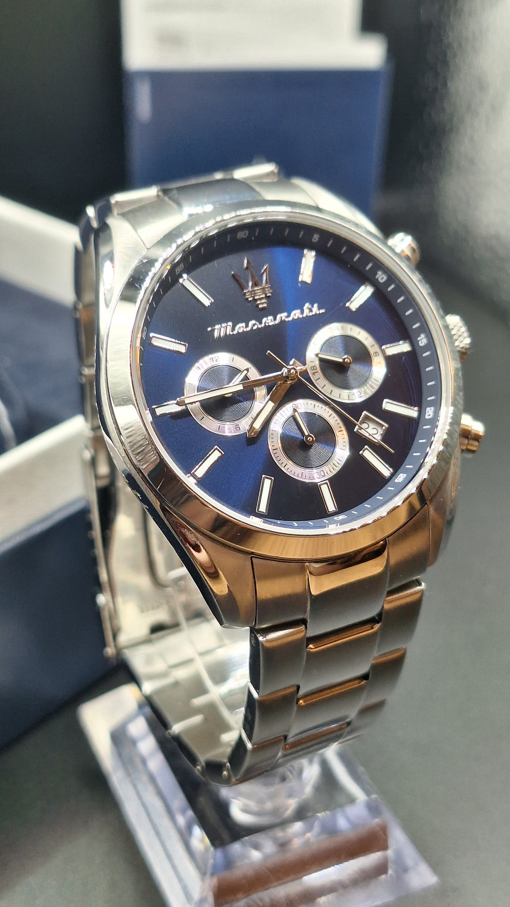 Maserati Attrazione Mens Silver Watch With Blue Dial - R8853151005