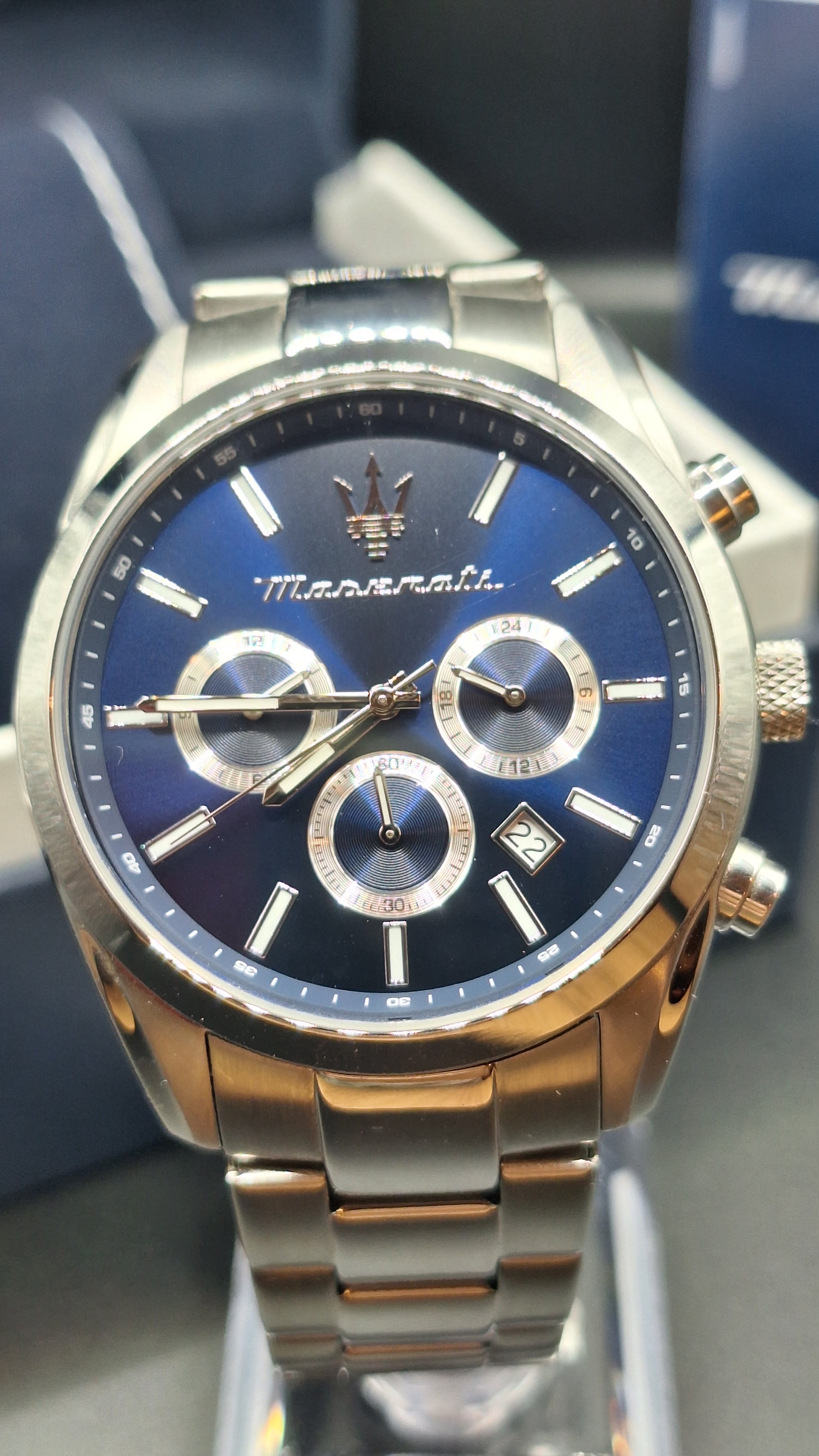 Maserati Attrazione Mens Silver Watch With Blue Dial - R8853151005