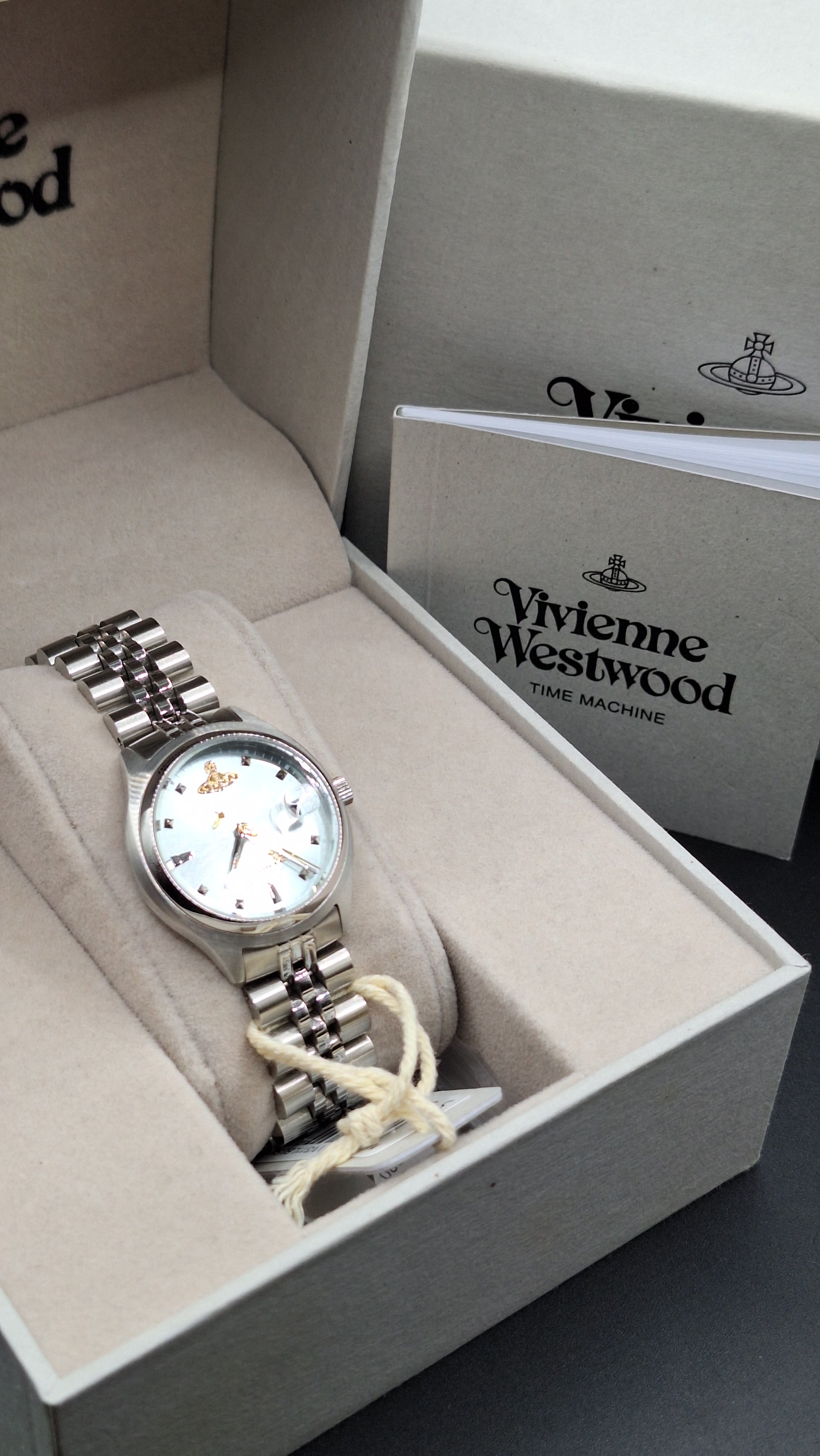 Vivienne Westwood Little Camberwell Womens Silver Watch Blue Dial - VV311LBLSL