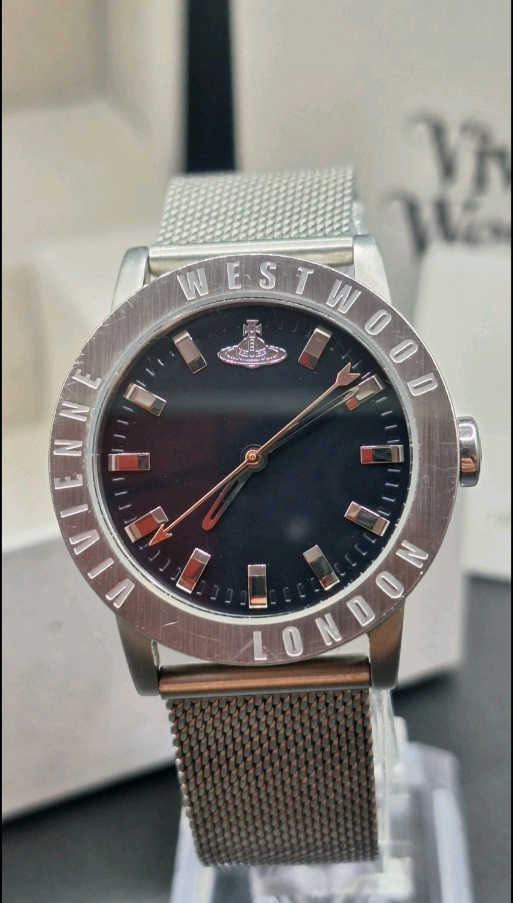Vivienne Westwood Warwick Ladies Silver Watch With Adjustable Strap VV213DBLSLMH