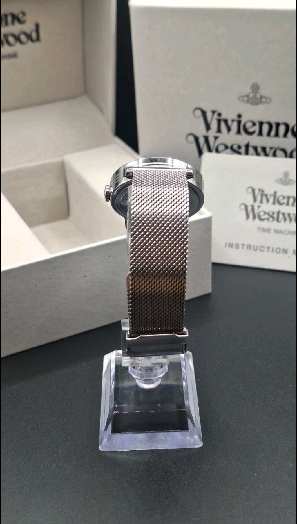Vivienne Westwood Warwick Ladies Silver Watch With Adjustable Strap VV213DBLSLMH