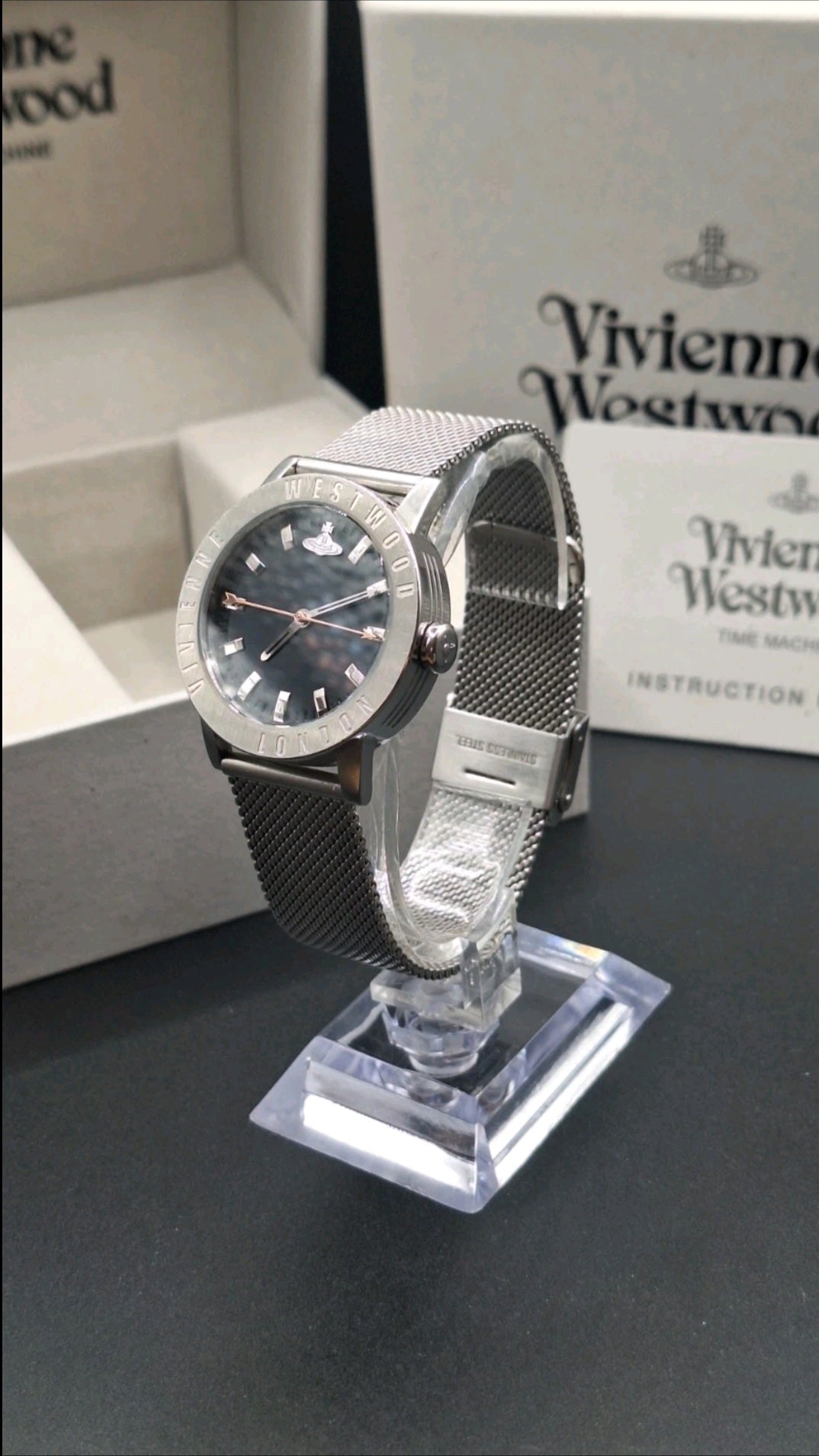 Vivienne Westwood Warwick Ladies Silver Watch With Adjustable Strap VV213DBLSLMH